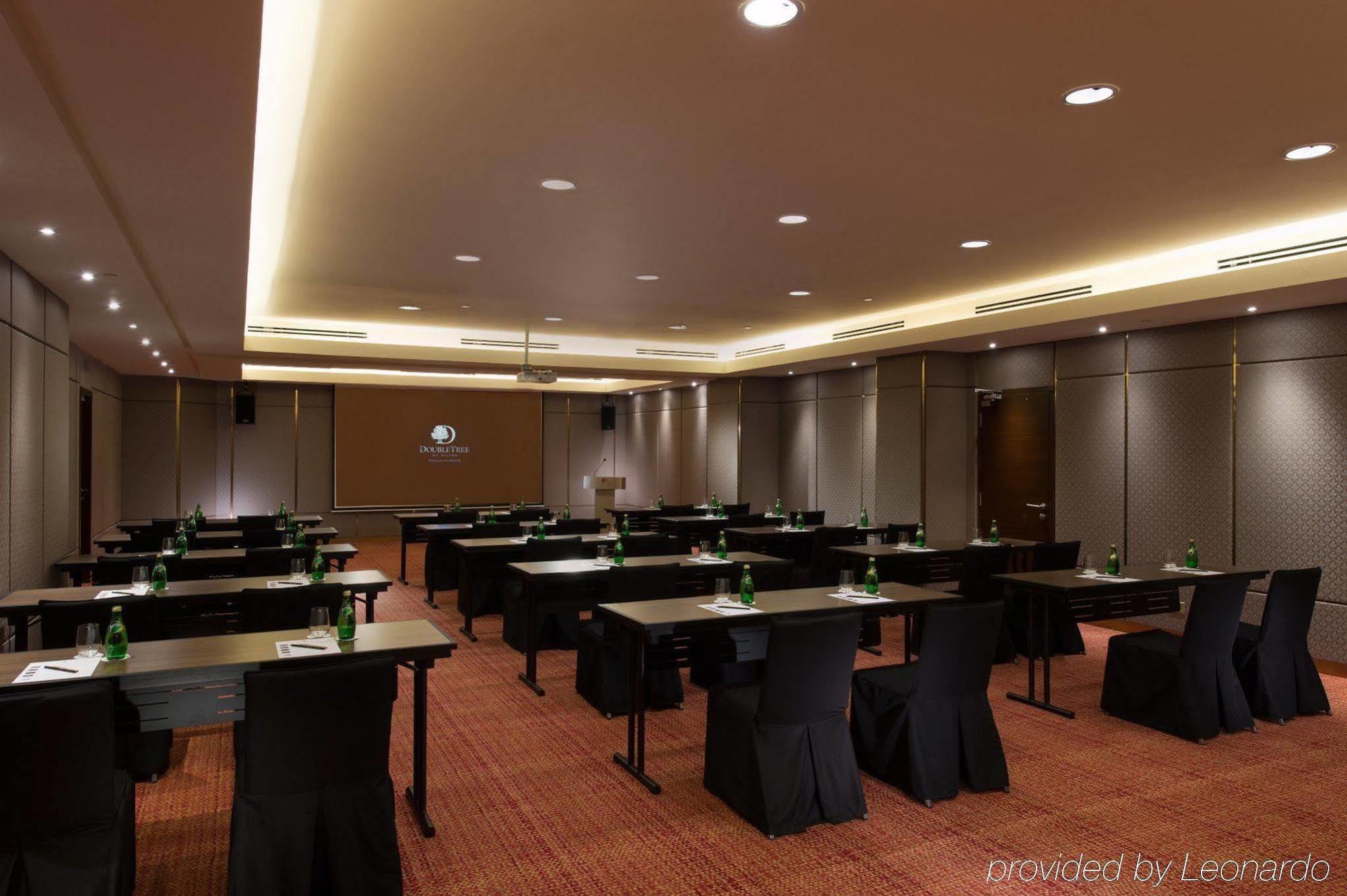 Готель Doubletree By Hilton Куала-Лумпур Екстер'єр фото Meeting room